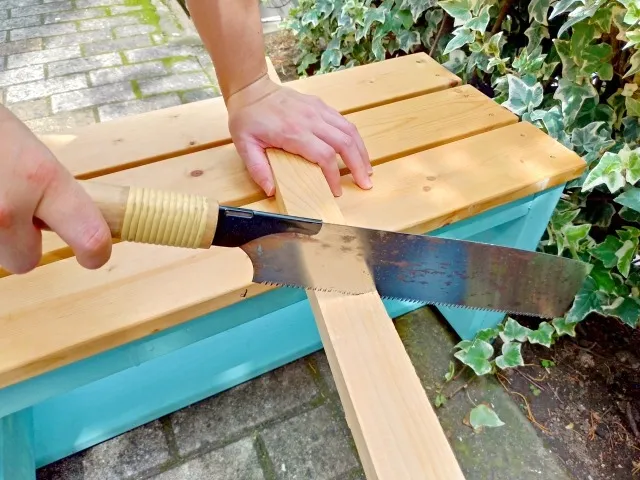 【DIYvsプロ】自分でやる外構工事の費用相場と失敗しないコツ